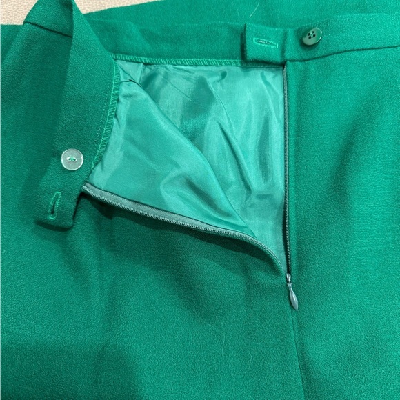 Jones New York Green Blazer & Skirt Set Size 14 Career Professional Office - Picture 9 of 10